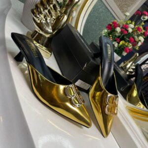 balenciaga 8199-18 Gold